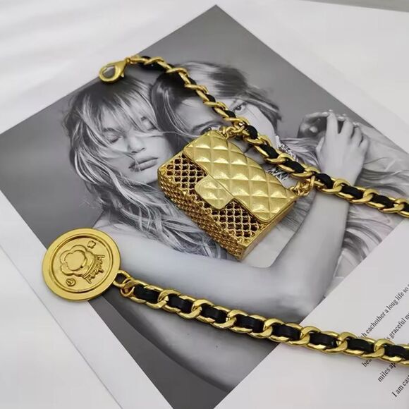 Anthro Black Gold Chain Belt With Designer Mini Charm Bag - Picture 6 of 13